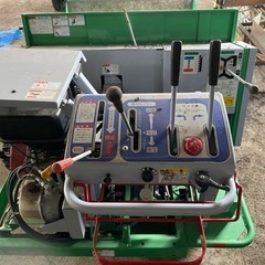 自走式マニュアスプレッダー堆肥散布機