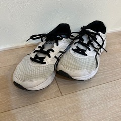 アシックス⭐︎スニーカーの画像