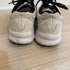 アシックス⭐︎スニーカーの画像