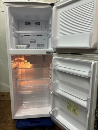 I631 ? お買い得品♪ ユーイング 冷蔵庫 (140L) ⭐ 動作確認済 ⭐ クリーニング
