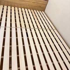 ダブルベッド　ナチュラルの画像