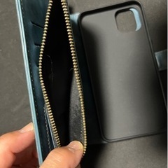 iPhone11promax専用ケース3つの画像