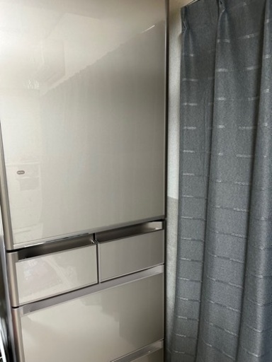 お話中　HITACHI 冷蔵庫　501L