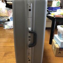 キャリーバッグの画像