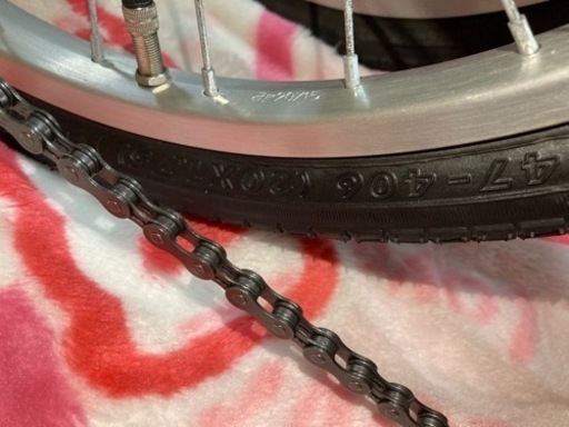 自転車(補助輪もあります！)※引っ越しのため4/7までに連絡あれば5000円引き！