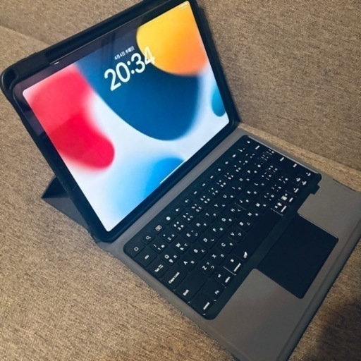  超美品★キーパッド付き！iPadPro 11インチ 第3世代[128GB] Wi-Fiモデル スペースグレイ