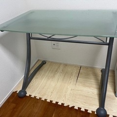 強化ガラス製オフィス用家具 オシャレデスク