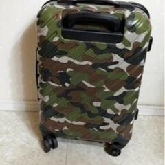 キャリーケース　迷彩　スーツケース　キャリー　トラベル　旅行　靴　バッグ 荷物の画像