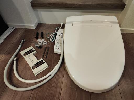 【未使用に近い】温水洗浄便座　LIXIL　CW-H42　2022年製