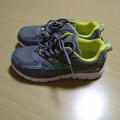 靴/バッグ 靴 スニーカーの画像