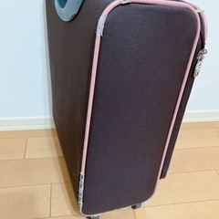 a.v.v キャリーケースの画像