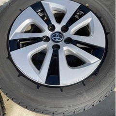 車のパーツ タイヤ、ホイールの画像