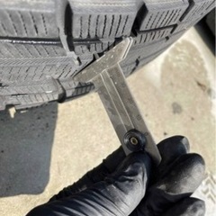 車のパーツ タイヤ、ホイールの画像