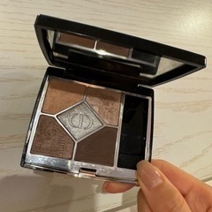 【ほぼ未使用】 限定品 ディオール アイシャドウの画像