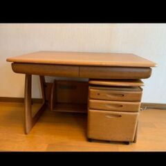 引っ越し　学習机　お譲りしますの画像
