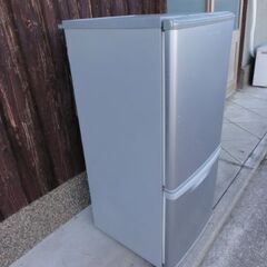 Panasonic NR-B143W-S 冷蔵庫138ℓの画像