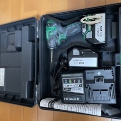 日立　インパクトドライバー18v