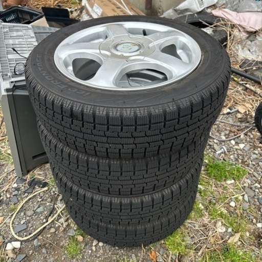 155/65R14スタッドレスタイヤアルミホイールセット