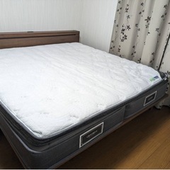 家具 ベッド (キングサイズ)の画像