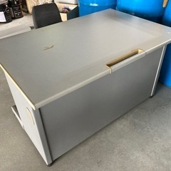 家具　オフィス用　スチール机