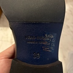 新品未使用　革靴の画像