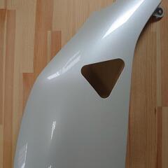 ハイエース　左コーナーパネル　ガッツミラーの画像