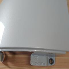 ハイエース　左コーナーパネル　ガッツミラーの画像