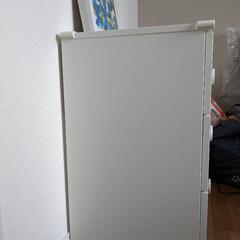 【美品】IKEA 子供部屋用 タンスの画像