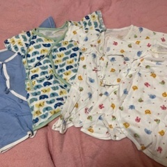 ベビー服　新生児50〜60cm　コンビ肌着４枚