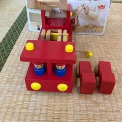 木のおもちゃ　森の消防隊の画像