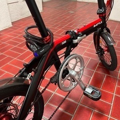 自転車 折りたたみ自転車の画像