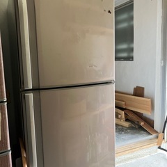 SHARP 冷蔵庫　差し上げます