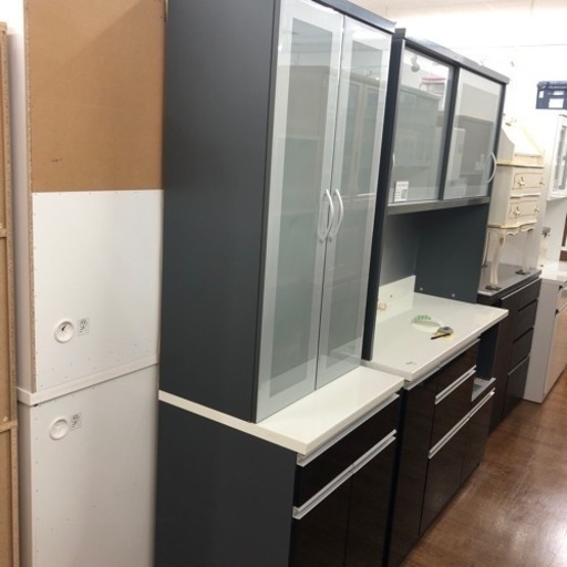 高橋木工　2枚扉食器棚　売ります！