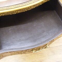 アンティーク調 キャビネット 幅56×奥行36×高さ72cm 上段→引出し 下段→観音開き 花模様 装飾風 札幌市 厚別区 アンティーク調 キャビネット 幅56×奥行36×高さ72cm 上段