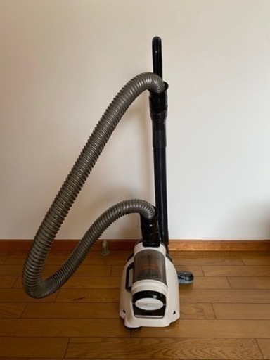 TOSHIBA サイクロン式掃除機
