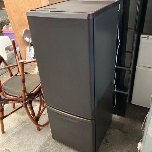 K2404-117 Panasonic ノンフロン冷凍冷蔵庫 NR-B17FW-T 168L 2022年製 動作確認済 キズ、汚れあり