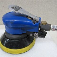 🌲【 エアーTOOL】アストロ 吸塵式エアダブルアクションサンダー【地域最大売り場面積！電動工具高価買取アールワン田川】の画像