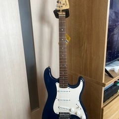 牛骨ナット　スクワイア Squier ストラト牛骨ナット 99年製　ストラトキャスター　楽器 弦楽器、ギター　エレキ