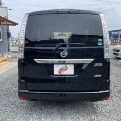 【自社ローン大歓迎☆】月々分割出来ます！日産 セレナ ハイウェイスターG S-HVの画像