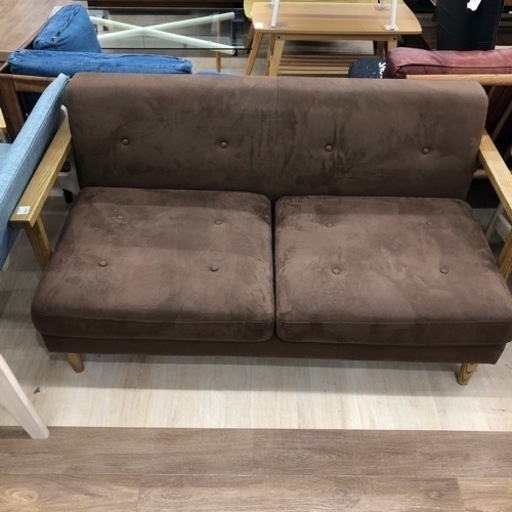 定番の2人掛けソファーのご紹介