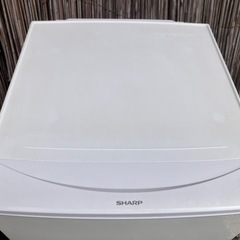 シャープ２ドア冷蔵庫140Lの画像