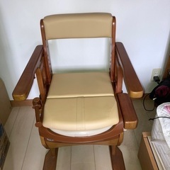 ポータブルトイレ　暖房便座　脱臭機能付き