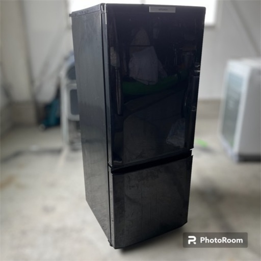 三菱 MITSUBISHI 冷蔵庫 MR-P15W-B 2013年製  146L 冷凍冷蔵庫 黒 ブラック
