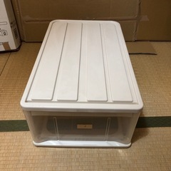 クリアケース39×21×66  6台　収納ケースの画像