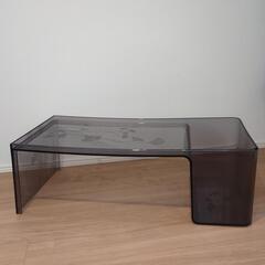カルテル Kartell ウザメ Usame

