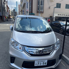 ホンダ　フリード　ハイブリッド　
