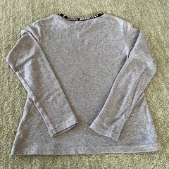 長袖　ロンt tシャツ　140の画像