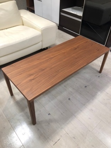 取りに来れる方限定！karimoku(カリモク)のセンターテーブルです！