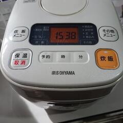 USED【アイリスオーヤマ】ジャー炊飯器2017年３合