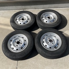 お取引頂きました　車のパーツ タイヤ、ホイールセットの画像